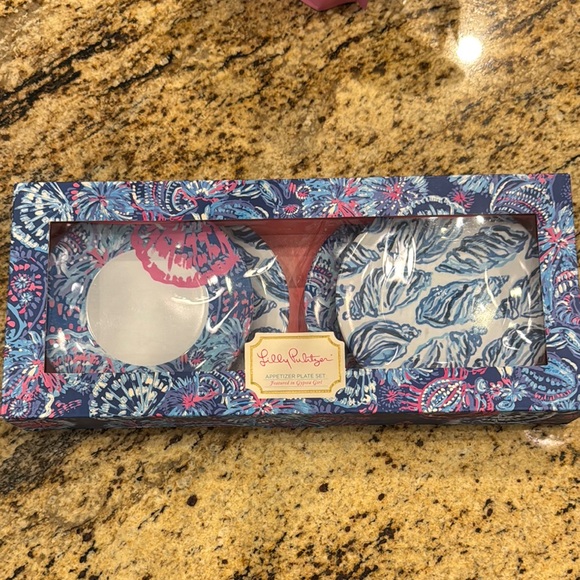 Lilly Pulitzer Appetizer Plate Set - Picture 1 of 1